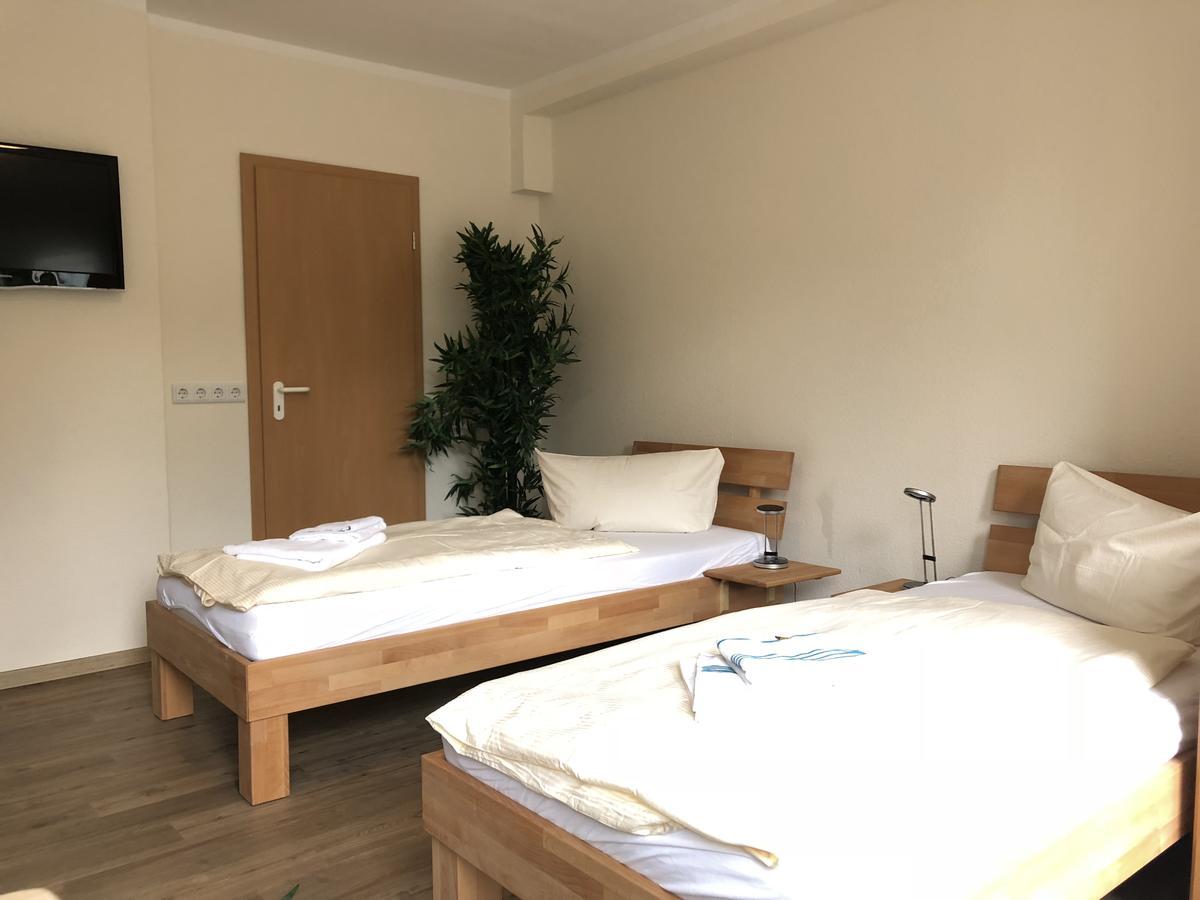 Apart Pension Plaue Brandenburg  Екстер'єр фото